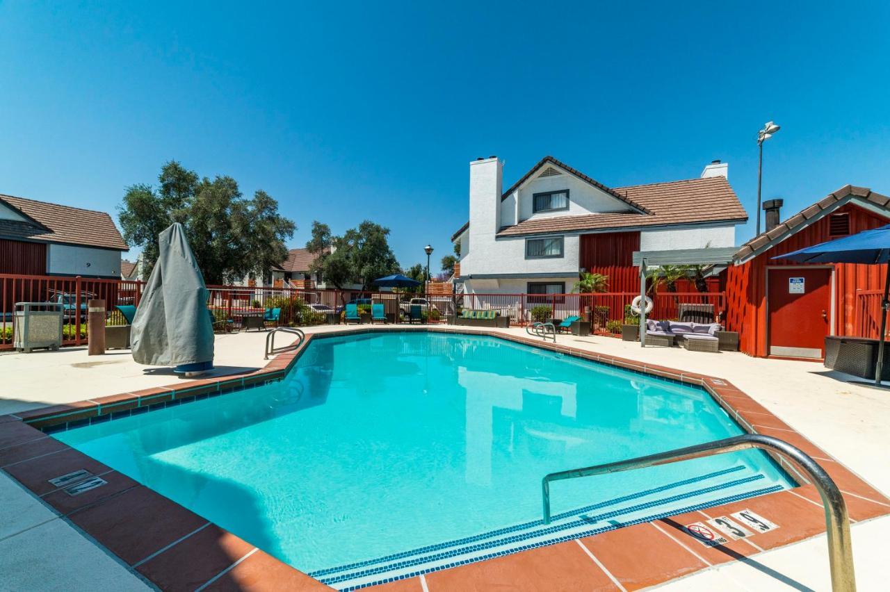 Metro Phx Downstairs Studio Sleeps 4 Ada Accessible Феникс Экстерьер фото
